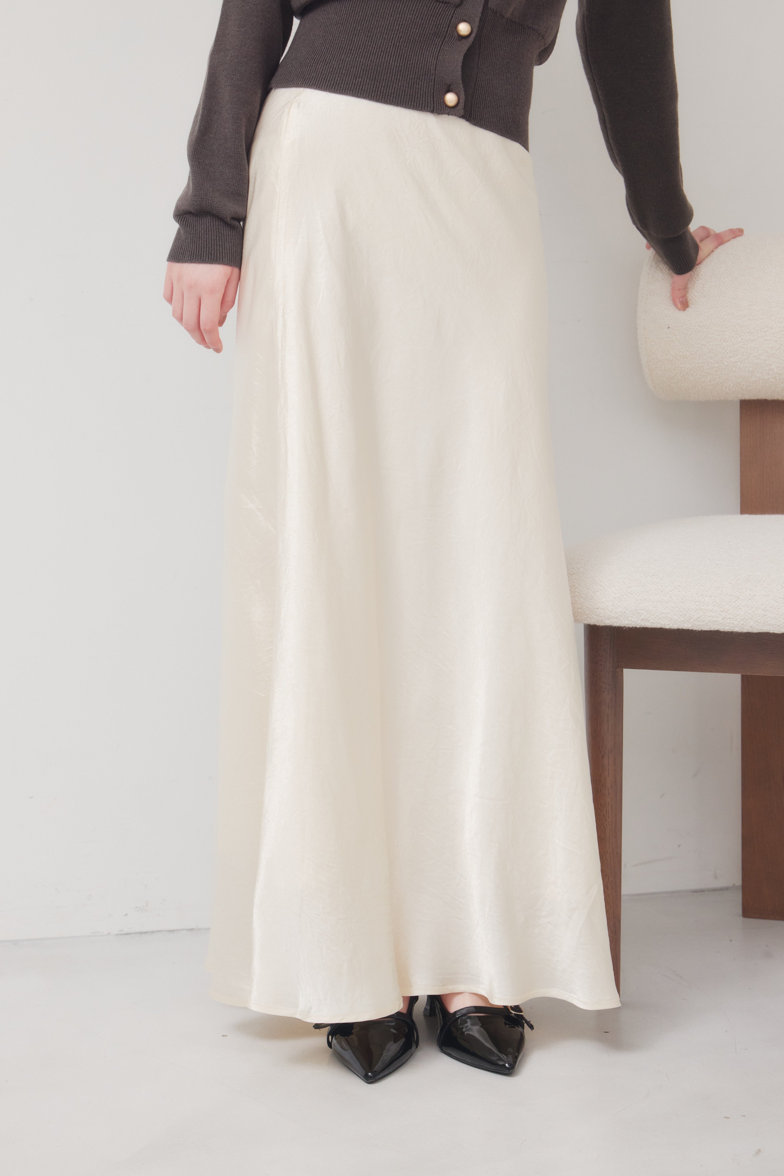 [30%] satin long skirts