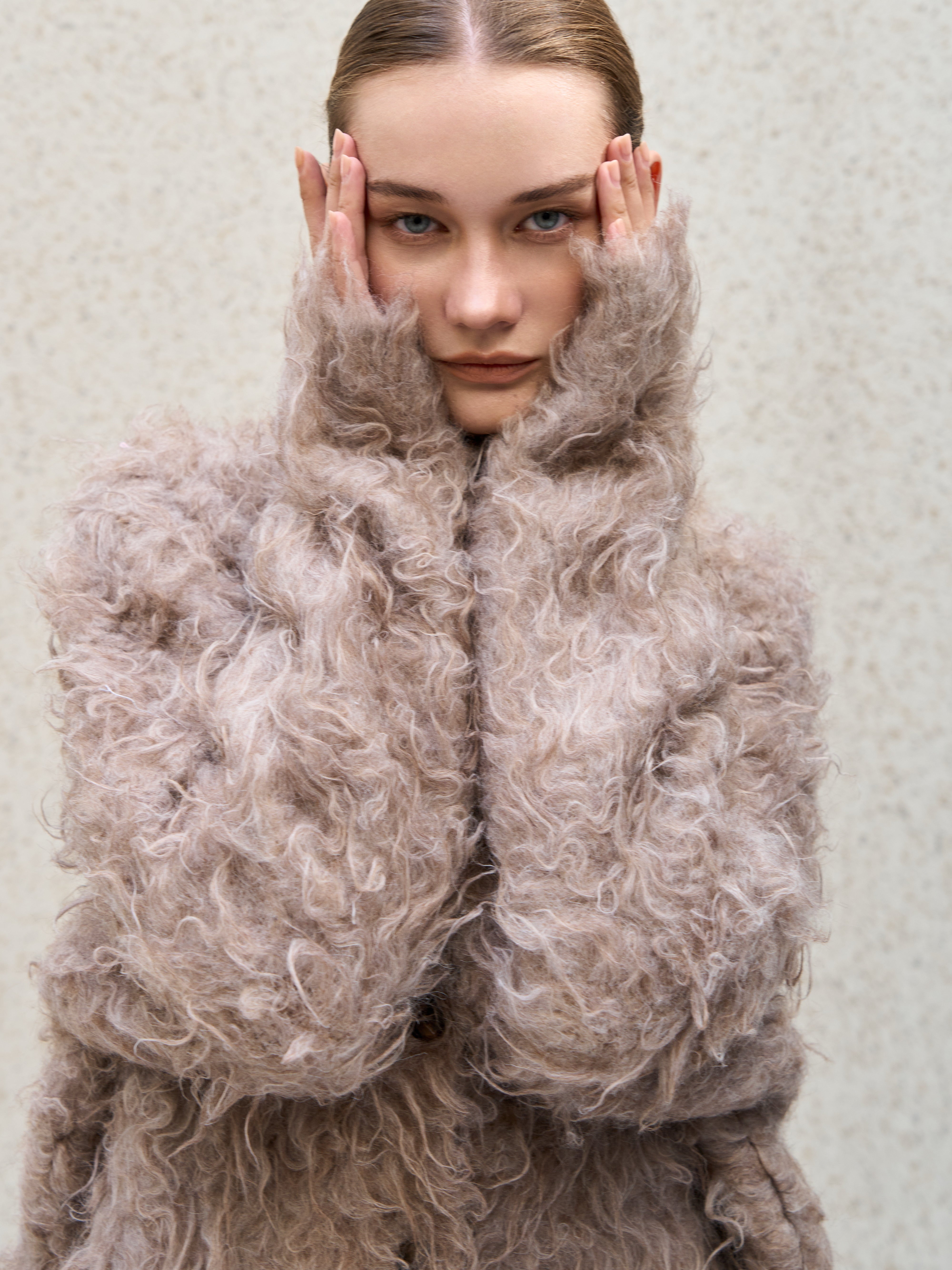 [30%] shaggy Wool Cardigan