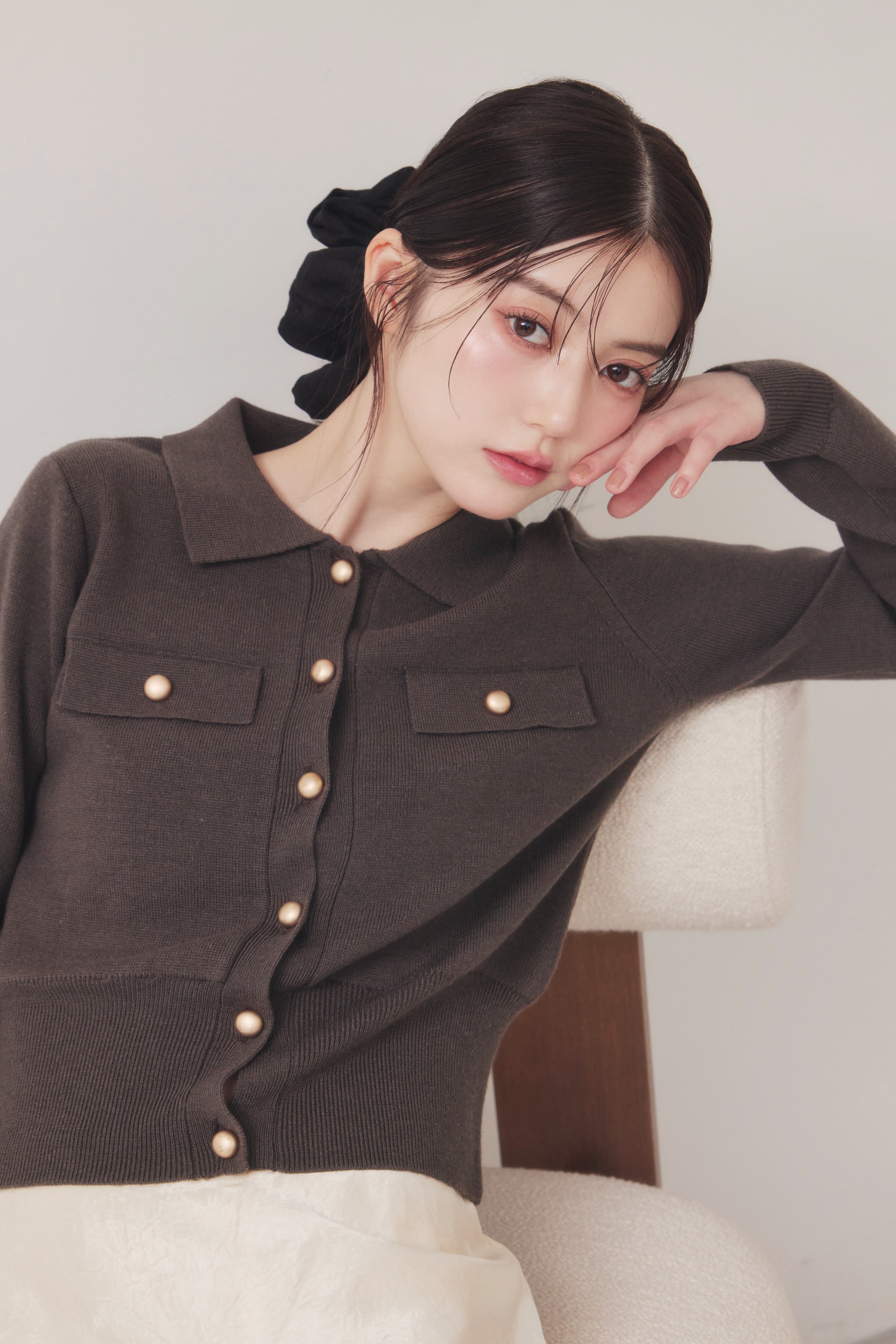 [40%] Classic Collar Knit Cardigan